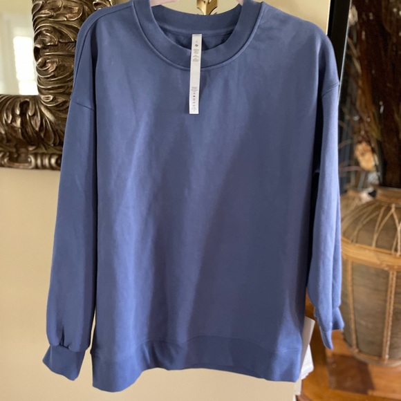 Lululemon Oversized crew - Picture 3 of 4